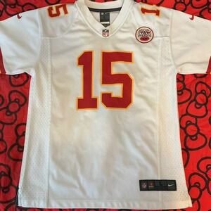 Patrick Mahomes Chiefs Nike Game Player Jersey Teen Large 14/16 NFL White #15